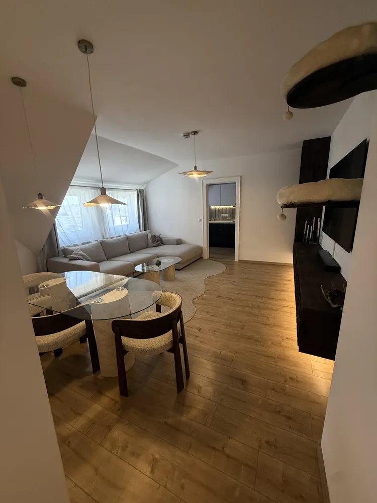 3 Zimmer Wohnung mit 105 m² in Wiesbaden – Bild 3
