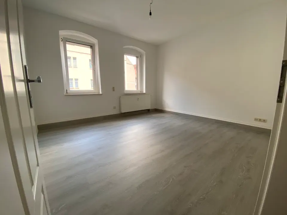 5 Zimmer Wohnung mit 109 m² in Riesa – Bild 8