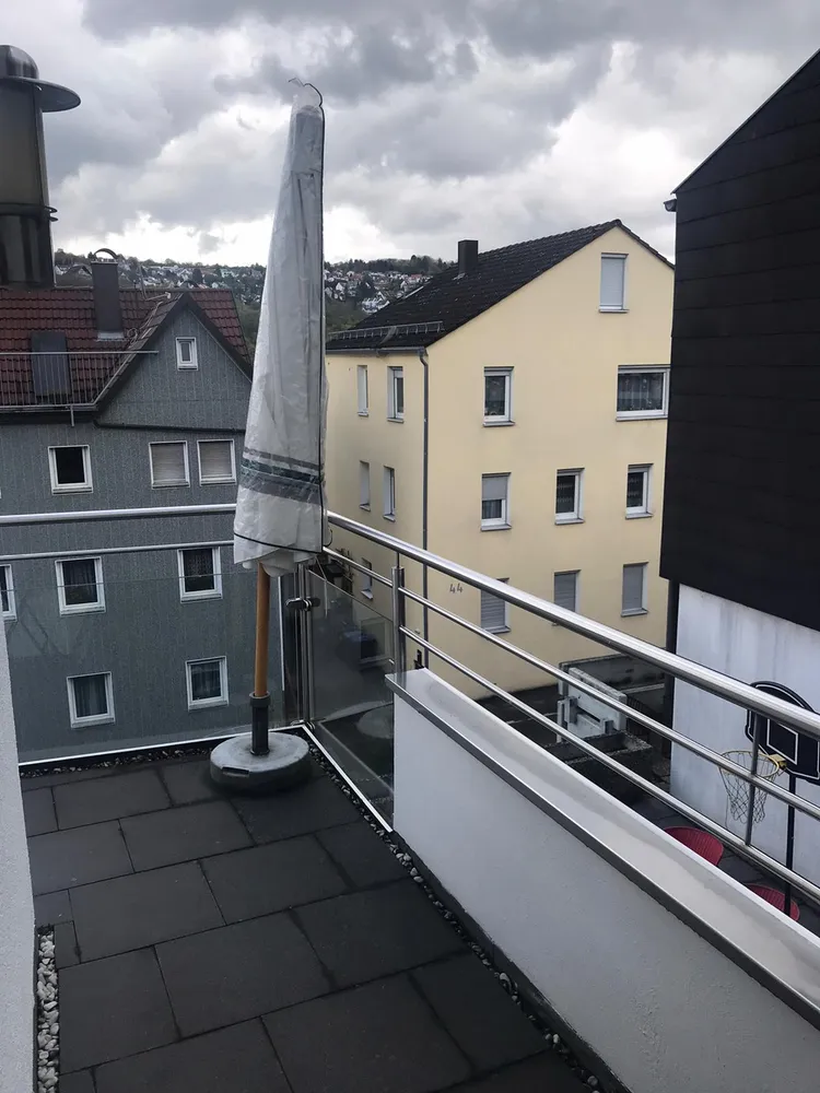 4 Zimmer Wohnung mit 110 m² in Esslingen am Neckar – Bild 2