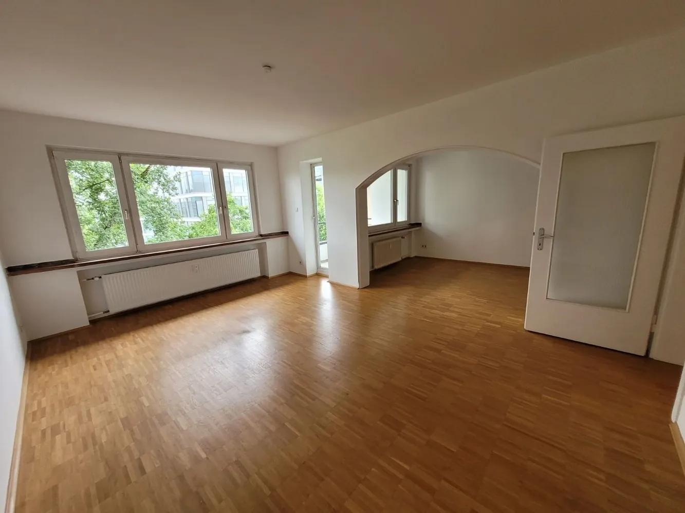 3 Zimmer Wohnung mit 100 m² in Düsseldorf – Bild 1