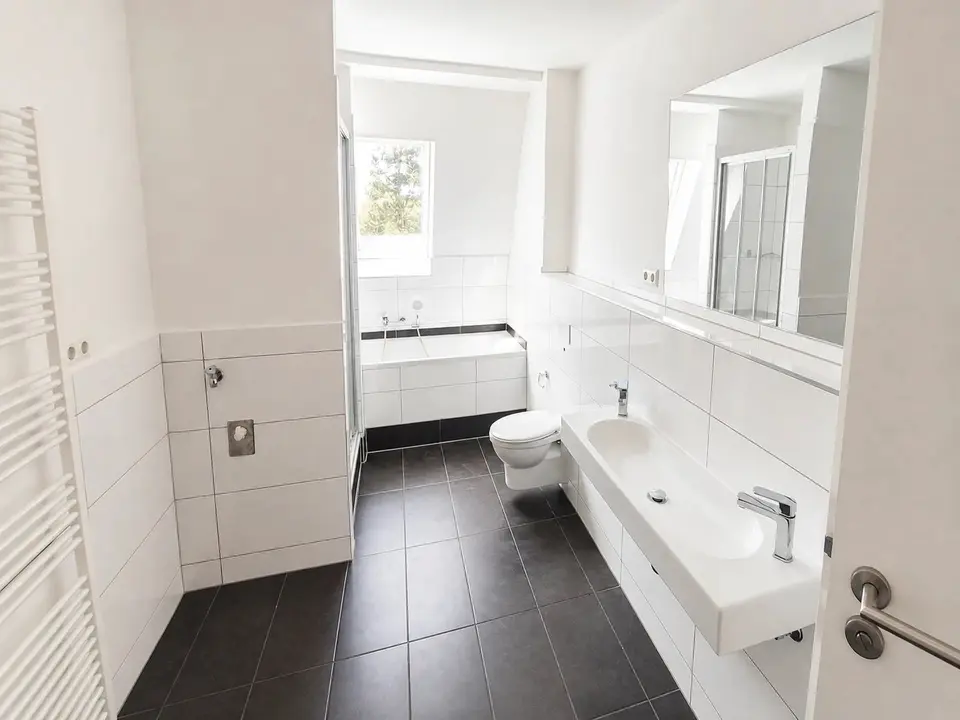 2 Zimmer Wohnung mit 74 m² in Zittau – Bild 2