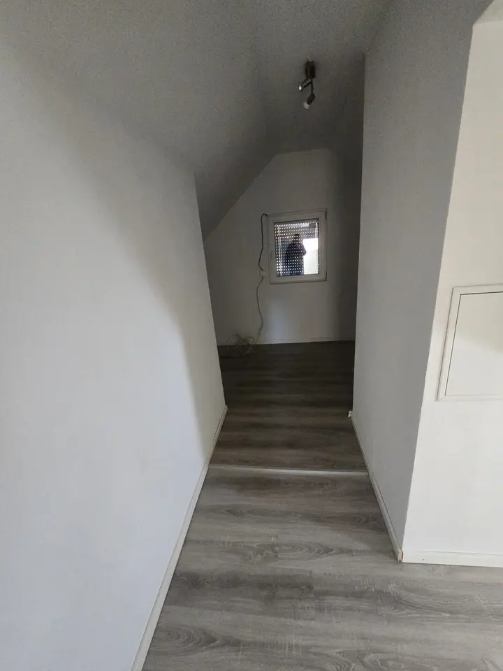 3 Zimmer Wohnung mit 100 m² in Nürtingen – Bild 8