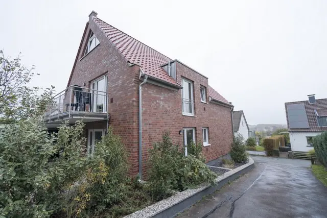 3 Zimmer Wohnung mit 89 m² in Detmold – Bild 4