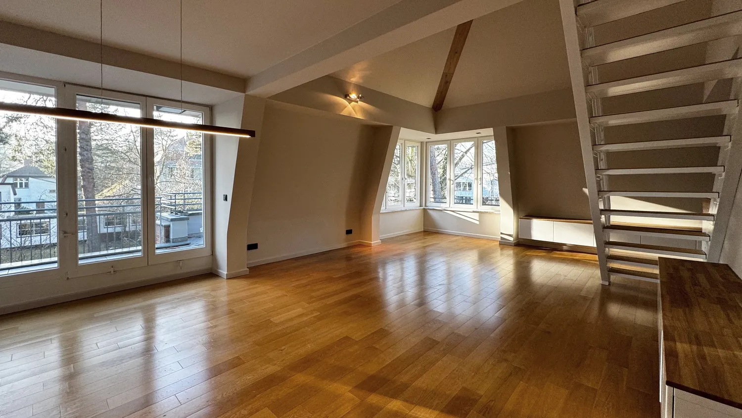 2 room apartment with 104 m² in Berlin – Photo 2