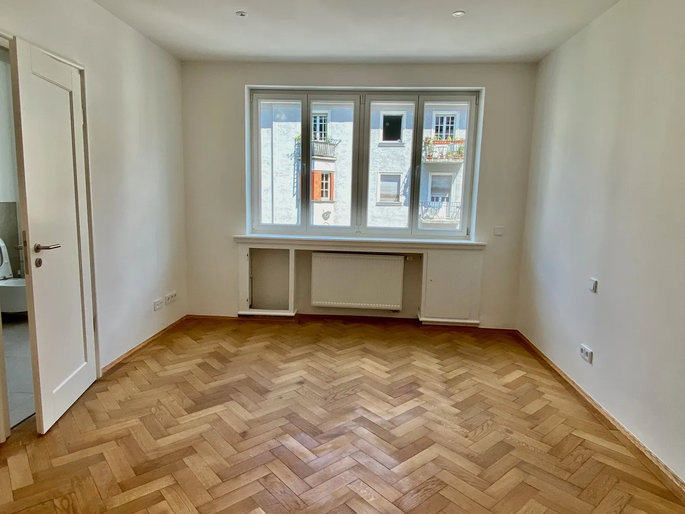 4 Zimmer Wohnung mit 127 m² in München – Bild 3
