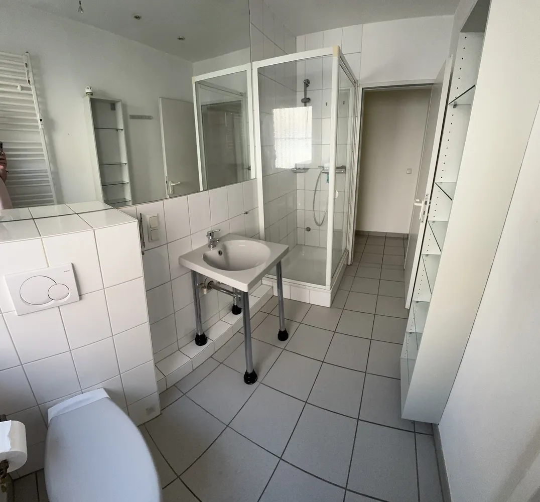 2 Zimmer Wohnung mit 57 m² in Köln – Bild 3