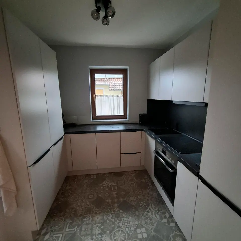 4 Zimmer Wohnung mit 120 m² in Sonneberg – Bild 4