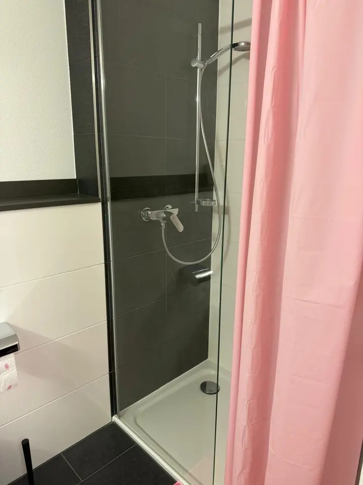 2 Zimmer Wohnung mit 28 m² in Freiburg im Breisgau – Bild 3