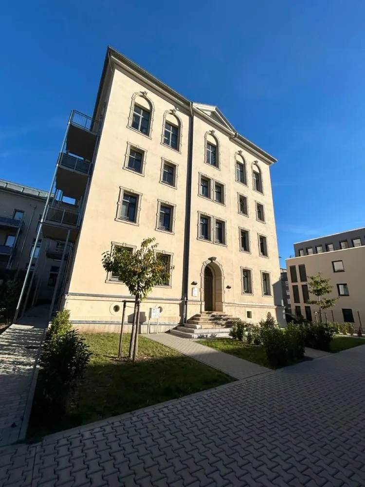 4 Zimmer Wohnung mit 105 m² in Chemnitz – Bild 1
