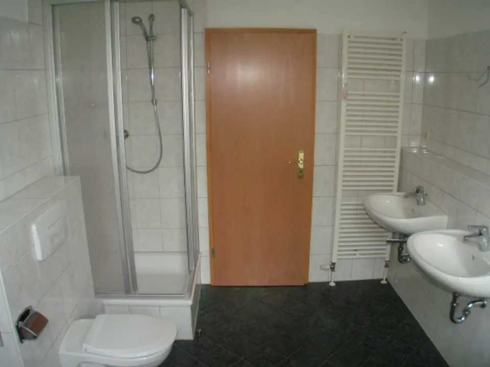 5 Zimmer Wohnung mit 125 m² in Werdau – Bild 9