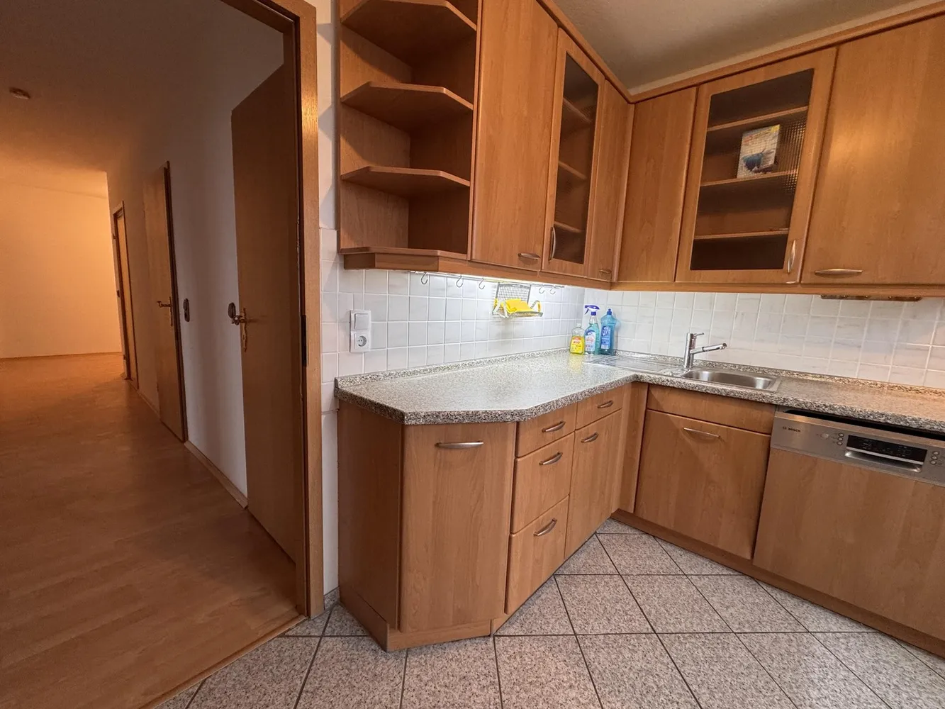 3 Zimmer Wohnung mit 93 m² in Köln – Bild 11