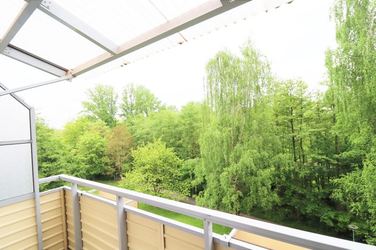 3 room apartment with 58 m² in Chemnitz – Photo 2