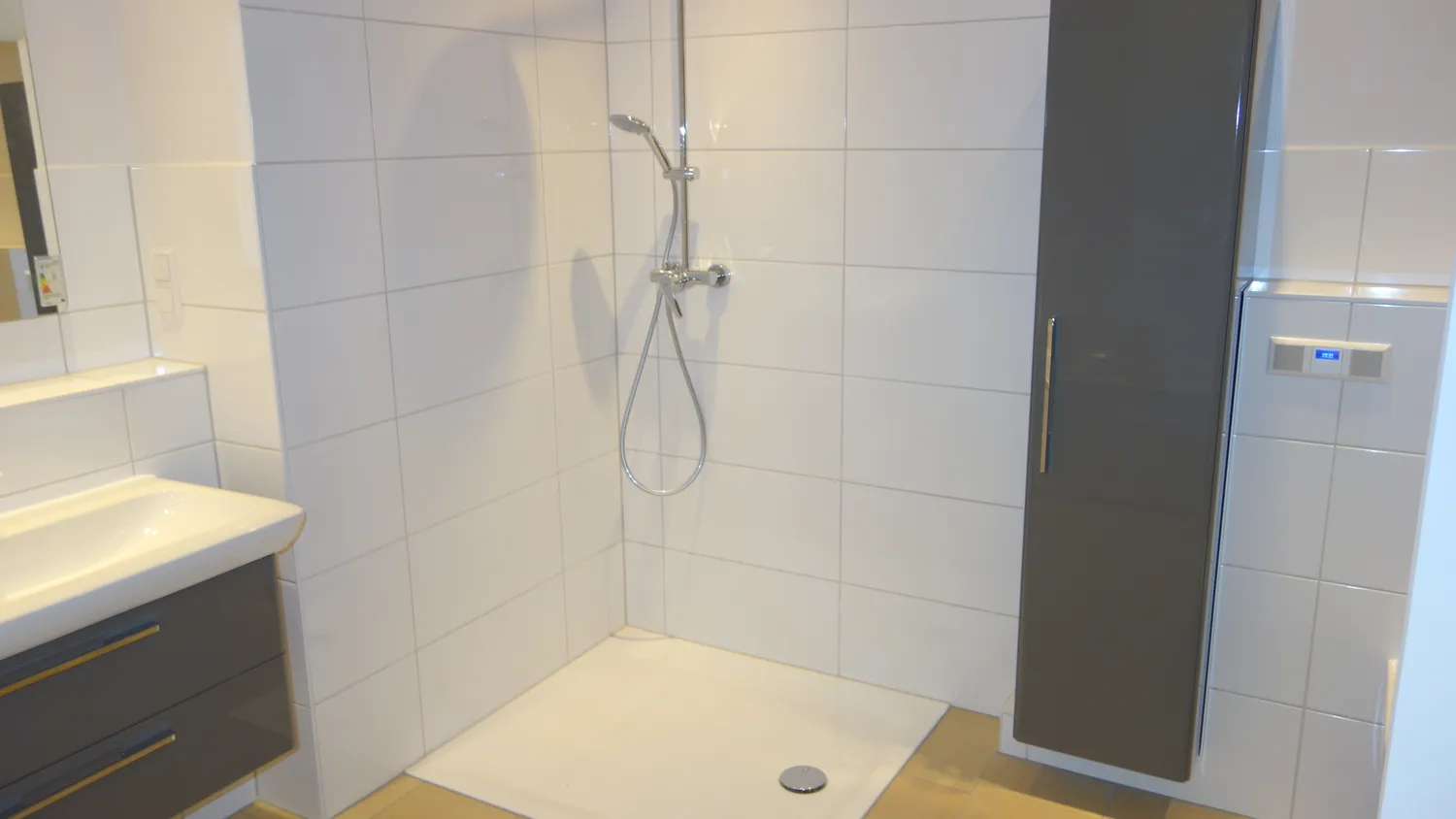 6 Zimmer Wohnung mit 210 m² in Hannover – Bild 11