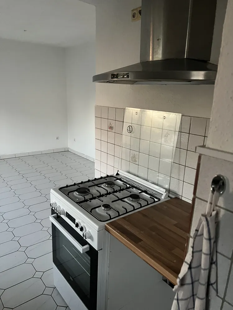 3 Zimmer Wohnung mit 76 m² in Ludwigshafen am Rhein – Bild 2
