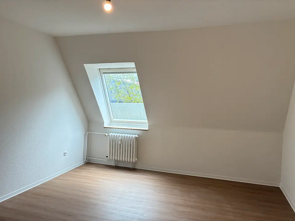 4 Zimmer Wohnung mit 86 m² in Kiel – Bild 1