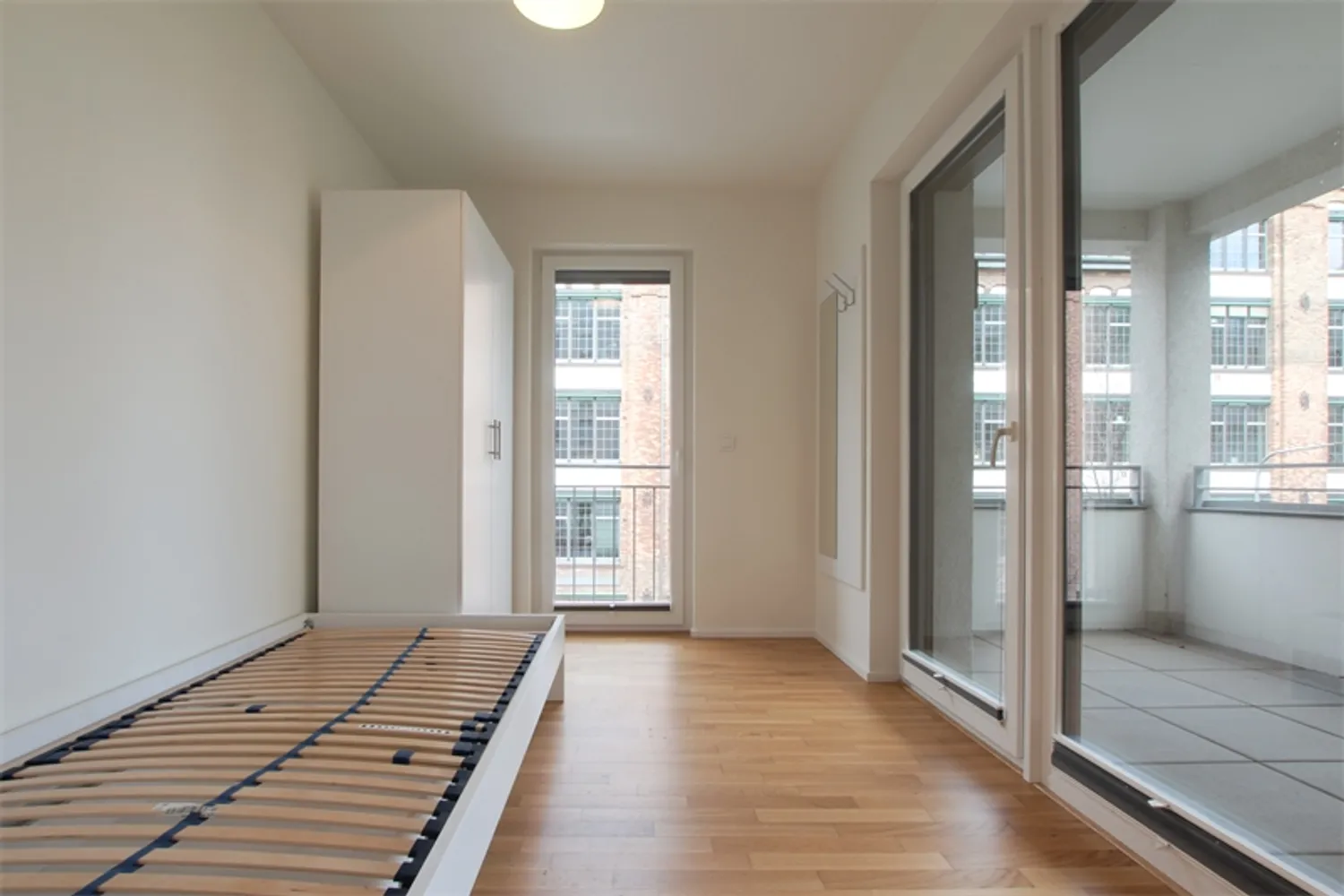 1 Zimmer Wohnung mit 23 m² in Frankfurt am Main – Bild 8