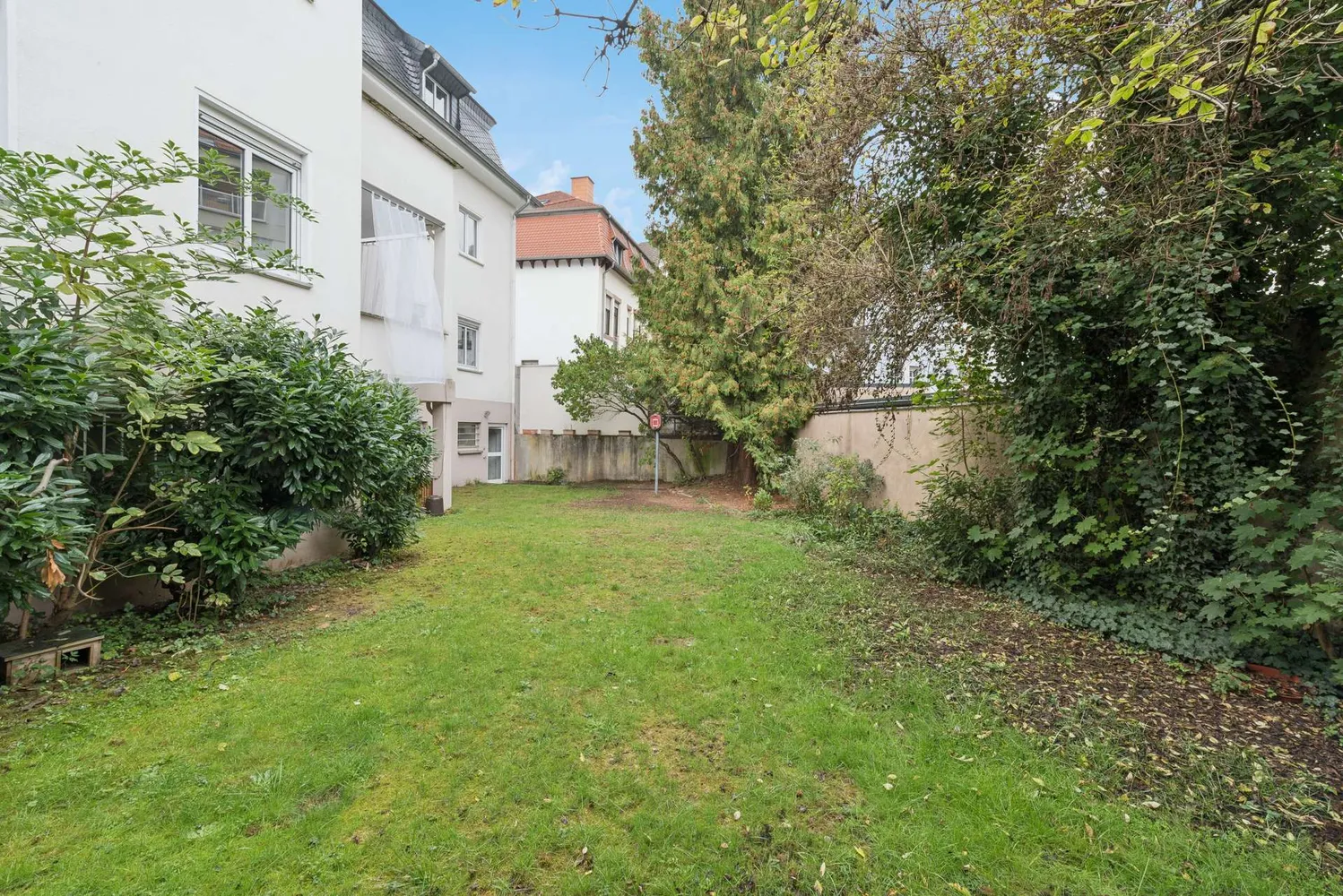 5 Zimmer Wohnung mit 150 m² in Saarbrücken – Bild 3