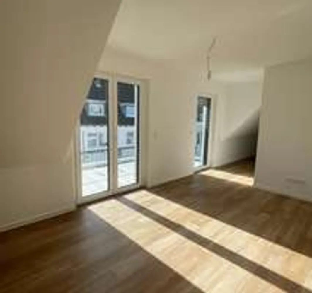 4 Zimmer Wohnung mit 135 m² in Hürth – Bild 6
