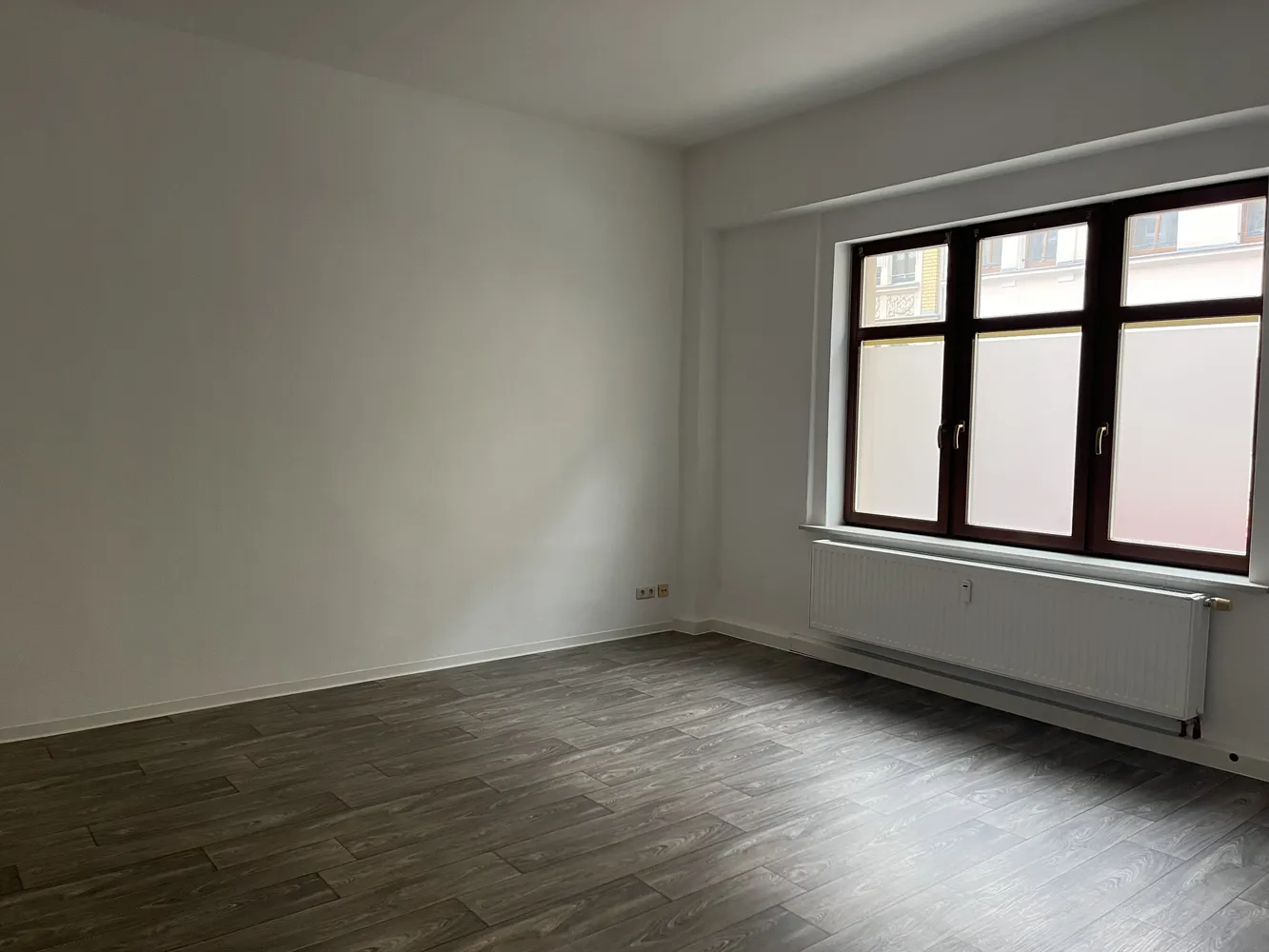 2 Zimmer Wohnung mit 80 m² in Plauen – Bild 10