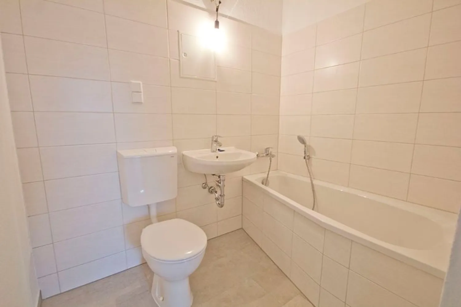 3 Zimmer Wohnung mit 69 m² in Halle (Saale) – Bild 9