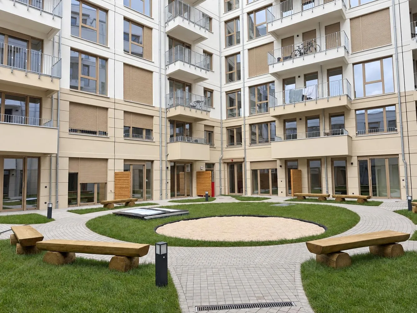 1 room apartment with 51 m² in Berlin – Photo 9