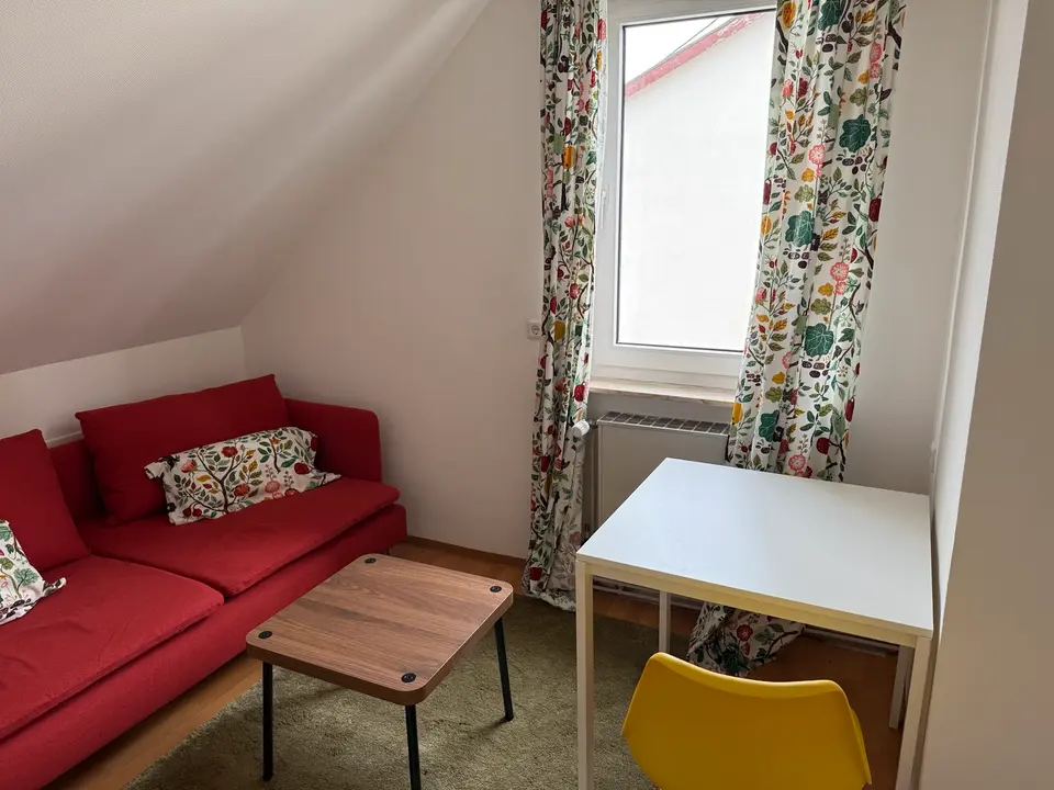 WG-Zimmer mit 25 m² in Frankfurt am Main – Bild 1