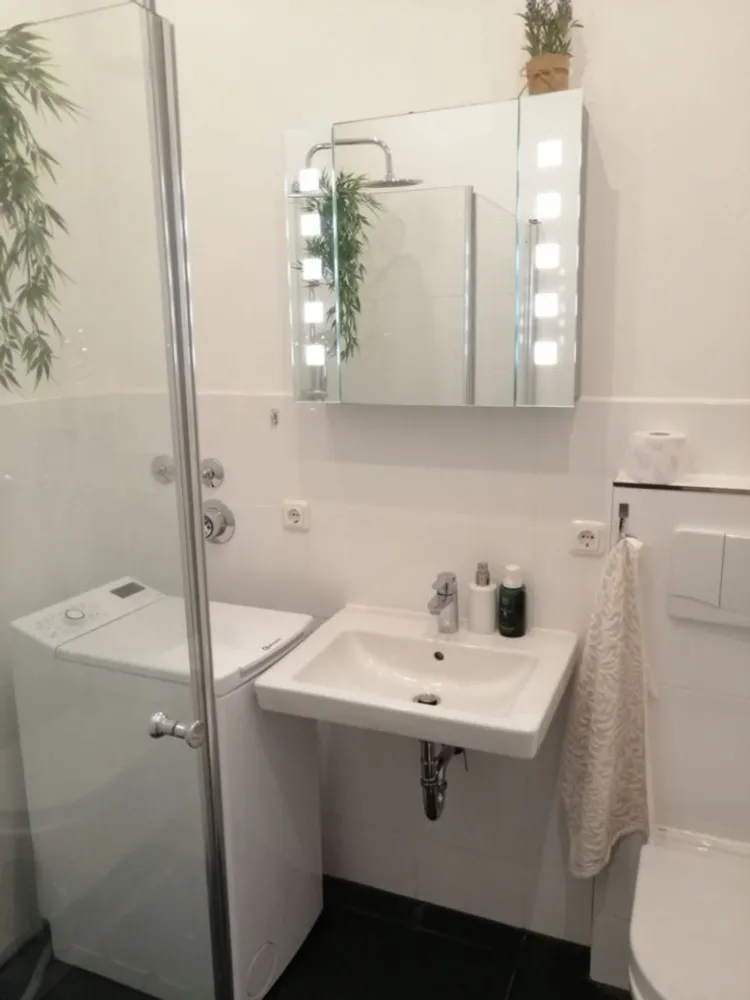 1 Zimmer Wohnung mit 35 m² in München – Bild 9