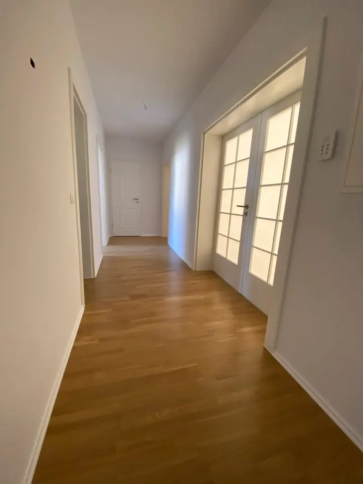 4 Zimmer Wohnung mit 105 m² in Zeitz – Bild 3