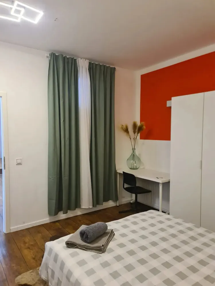 Shared room with 12 m² in Munich – Photo 3