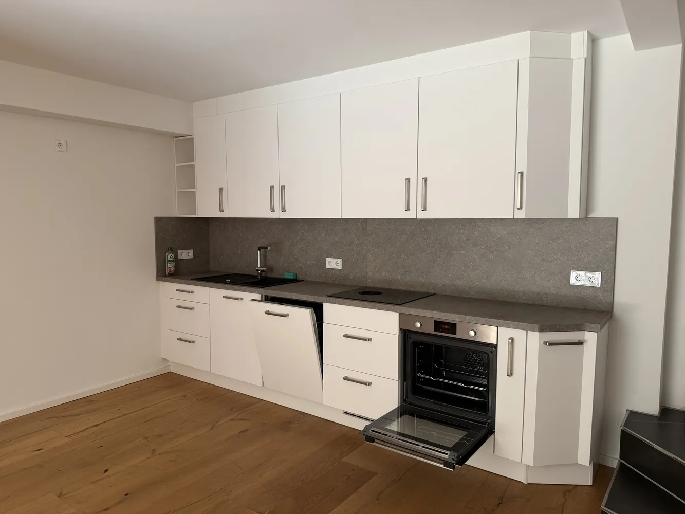 2 room apartment with 81 m² in Cologne – Photo 8