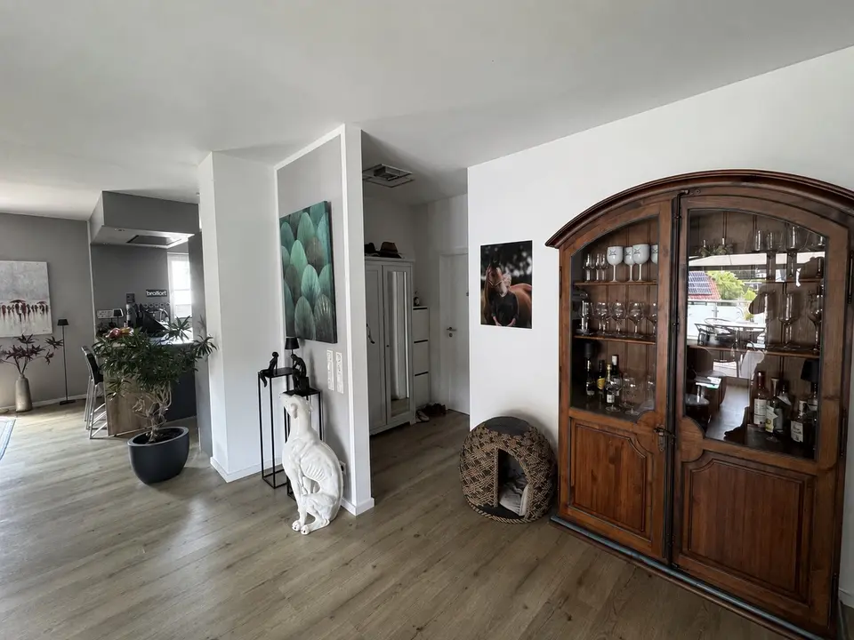 3 Zimmer Wohnung mit 139 m² in Detmold – Bild 4