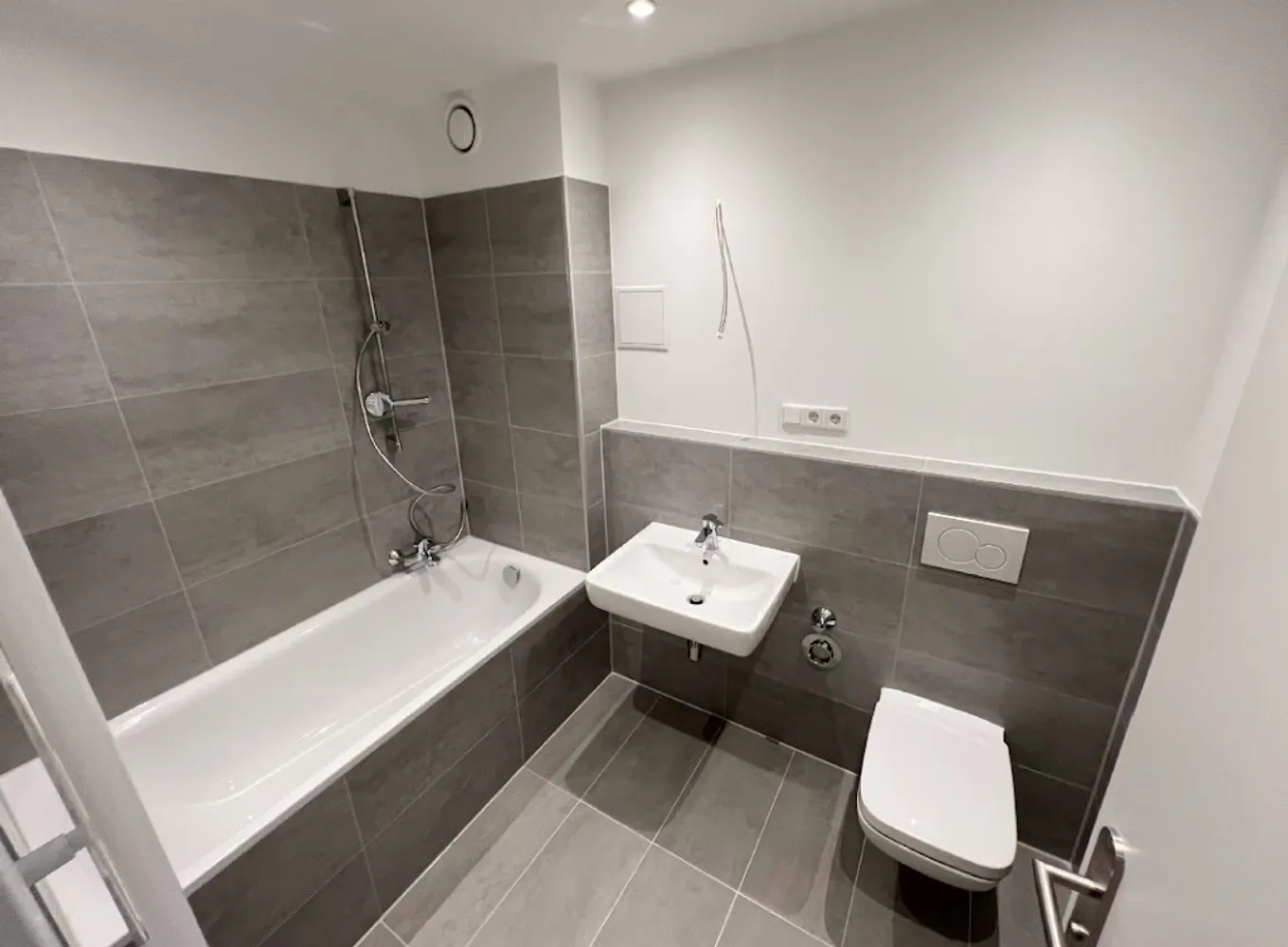 6 Zimmer Wohnung mit 150 m² in Köln – Bild 6