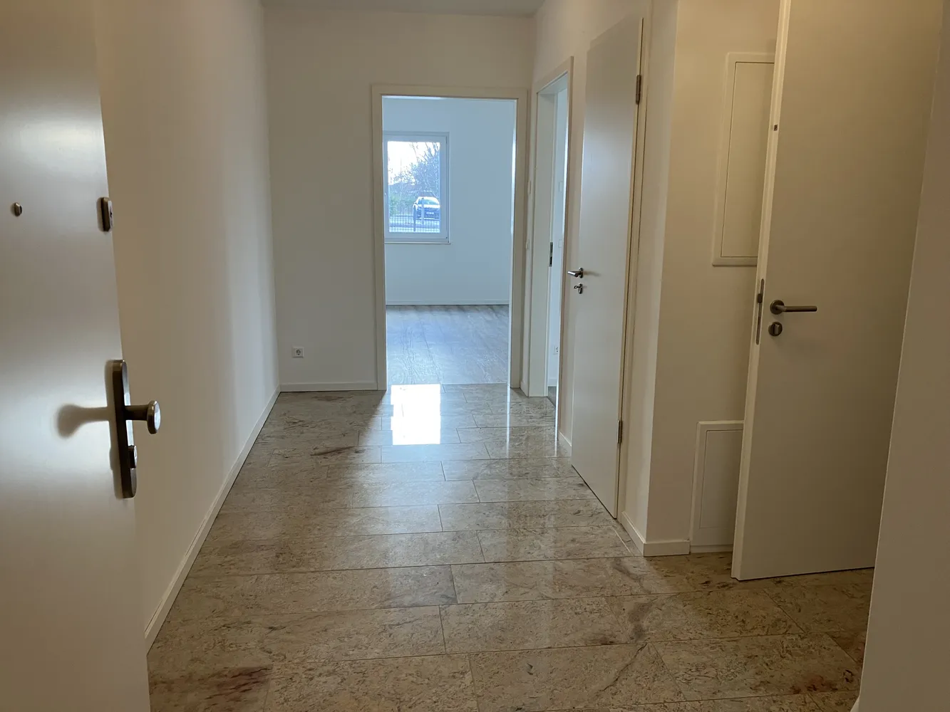 2 Zimmer Wohnung mit 60 m² in Berlin – Bild 7