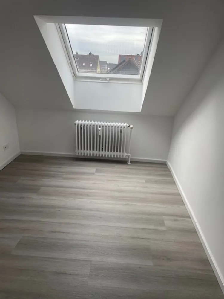 4 Zimmer Wohnung mit 114 m² in Frankfurt am Main – Bild 3