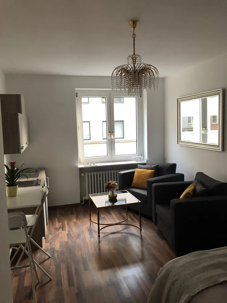 1 room apartment with 32 m² in Düsseldorf – Photo 1
