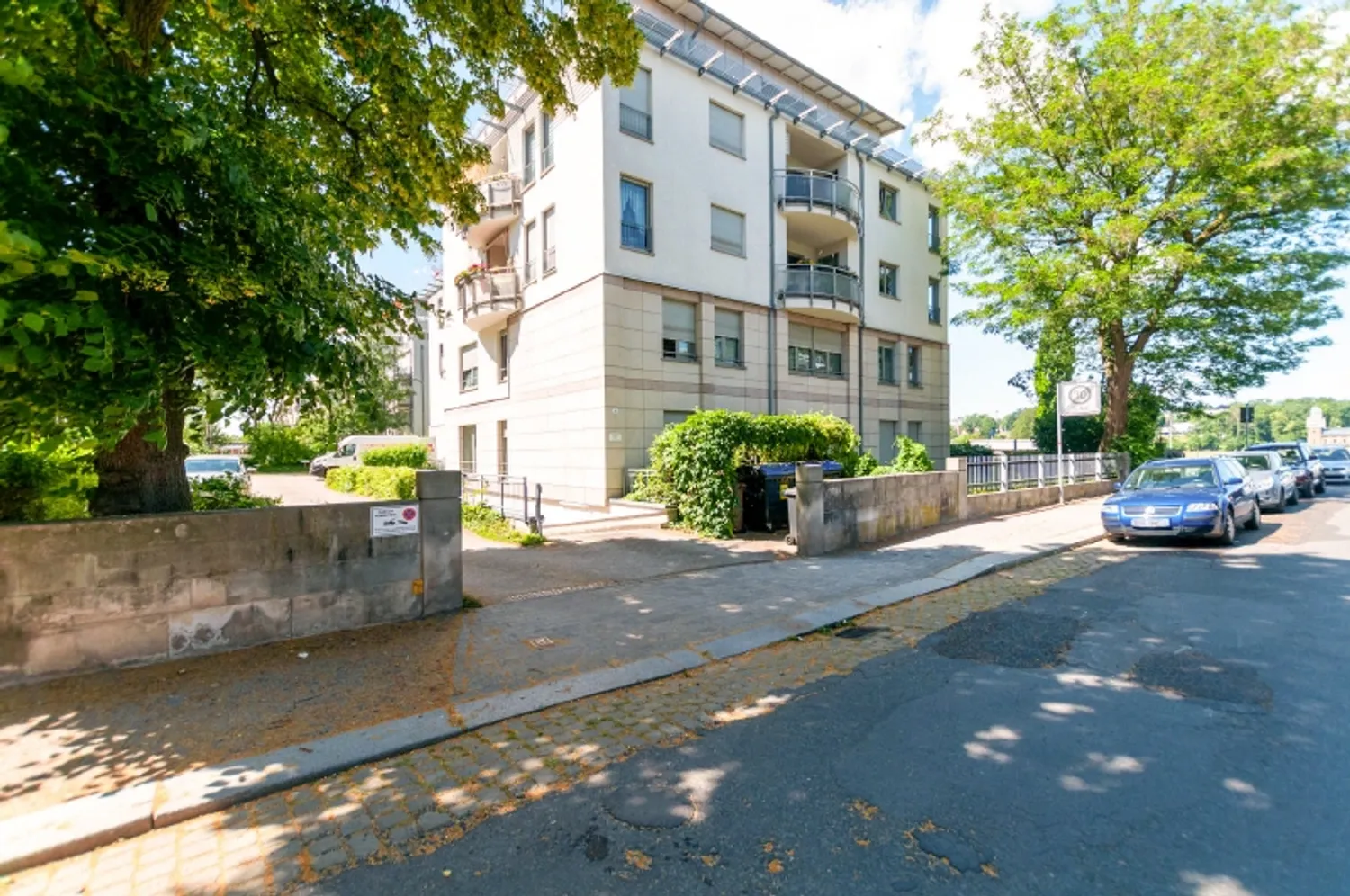4 Zimmer Wohnung mit 149 m² in Dresden – Bild 4