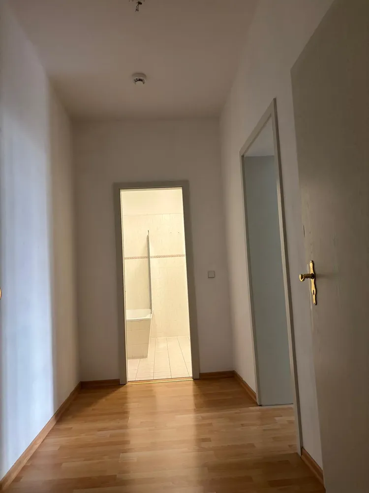 2 Zimmer Wohnung mit 65 m² in Halle (Saale) – Bild 11