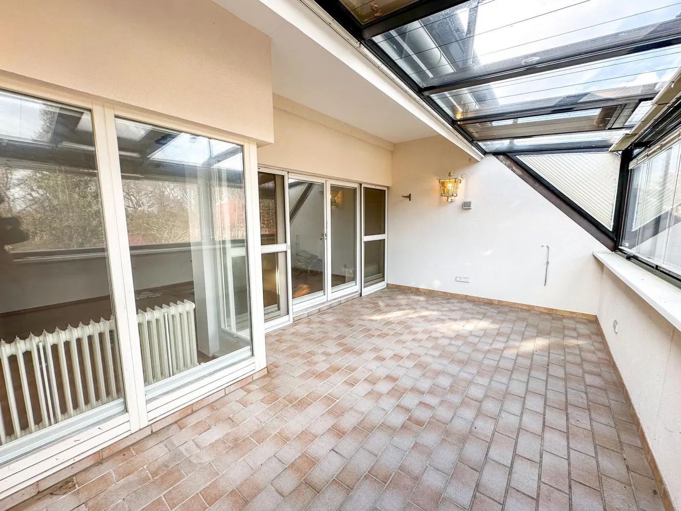7 Zimmer Wohnung mit 250 m² in Berlin – Bild 3