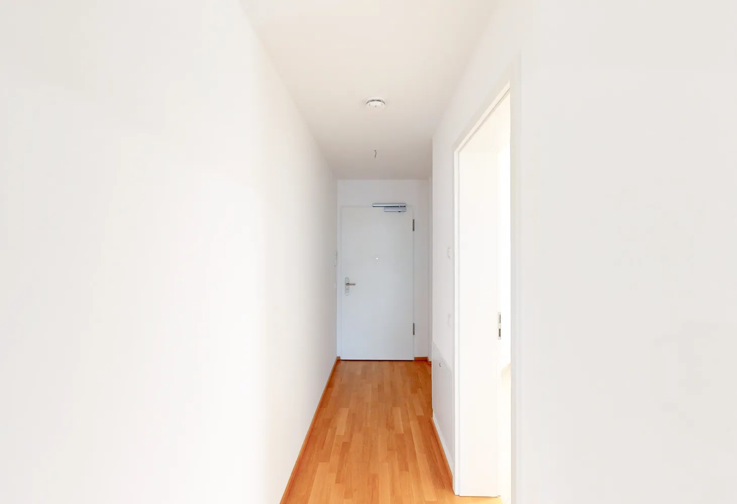 3 Zimmer Wohnung mit 80 m² in München – Bild 2