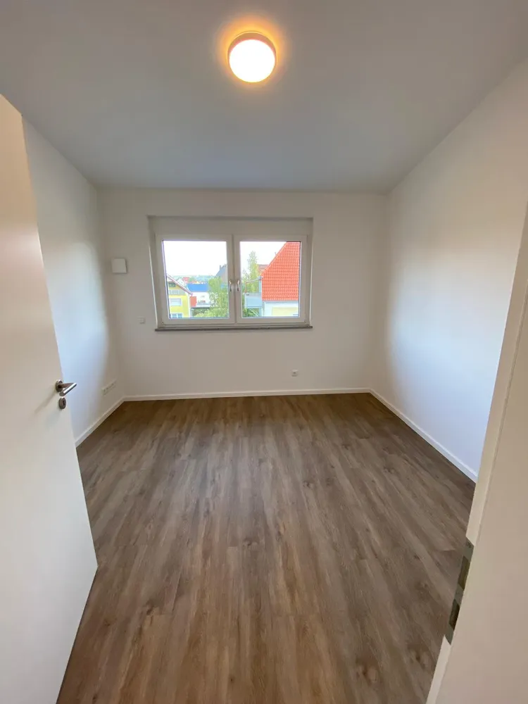 4 Zimmer Wohnung mit 128 m² in Weiden in der Oberpfalz – Bild 11