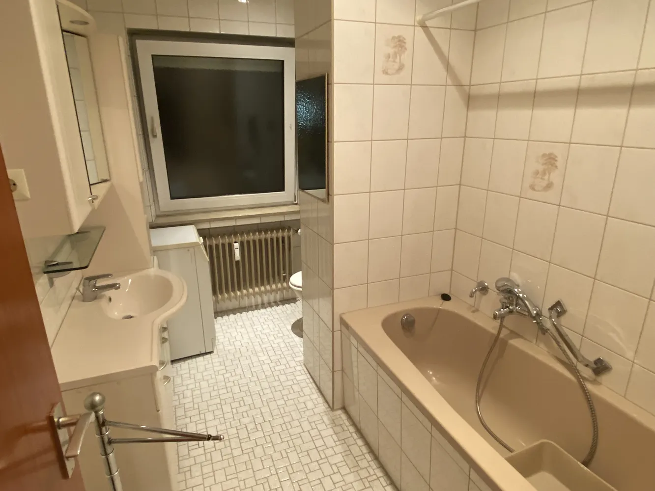 2 room apartment with 65 m² in Augsburg – Photo 7
