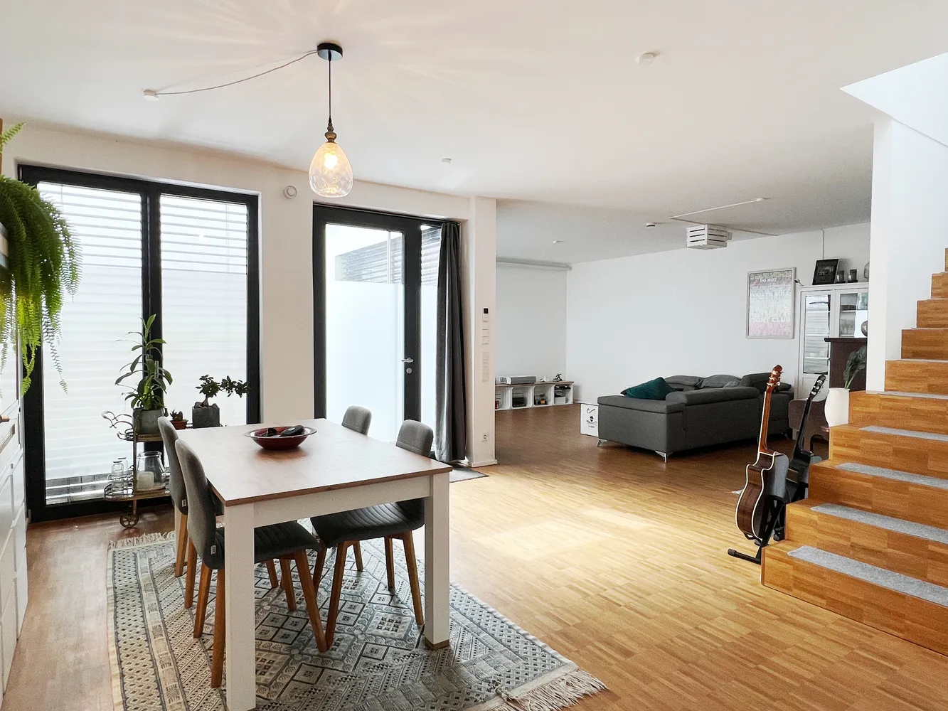 2 Zimmer Wohnung mit 116 m² in Bielefeld – Bild 1