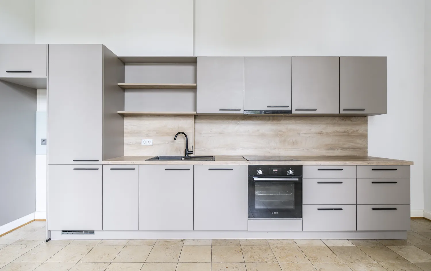 5 Zimmer Wohnung mit 168 m² in Wiesbaden – Bild 3