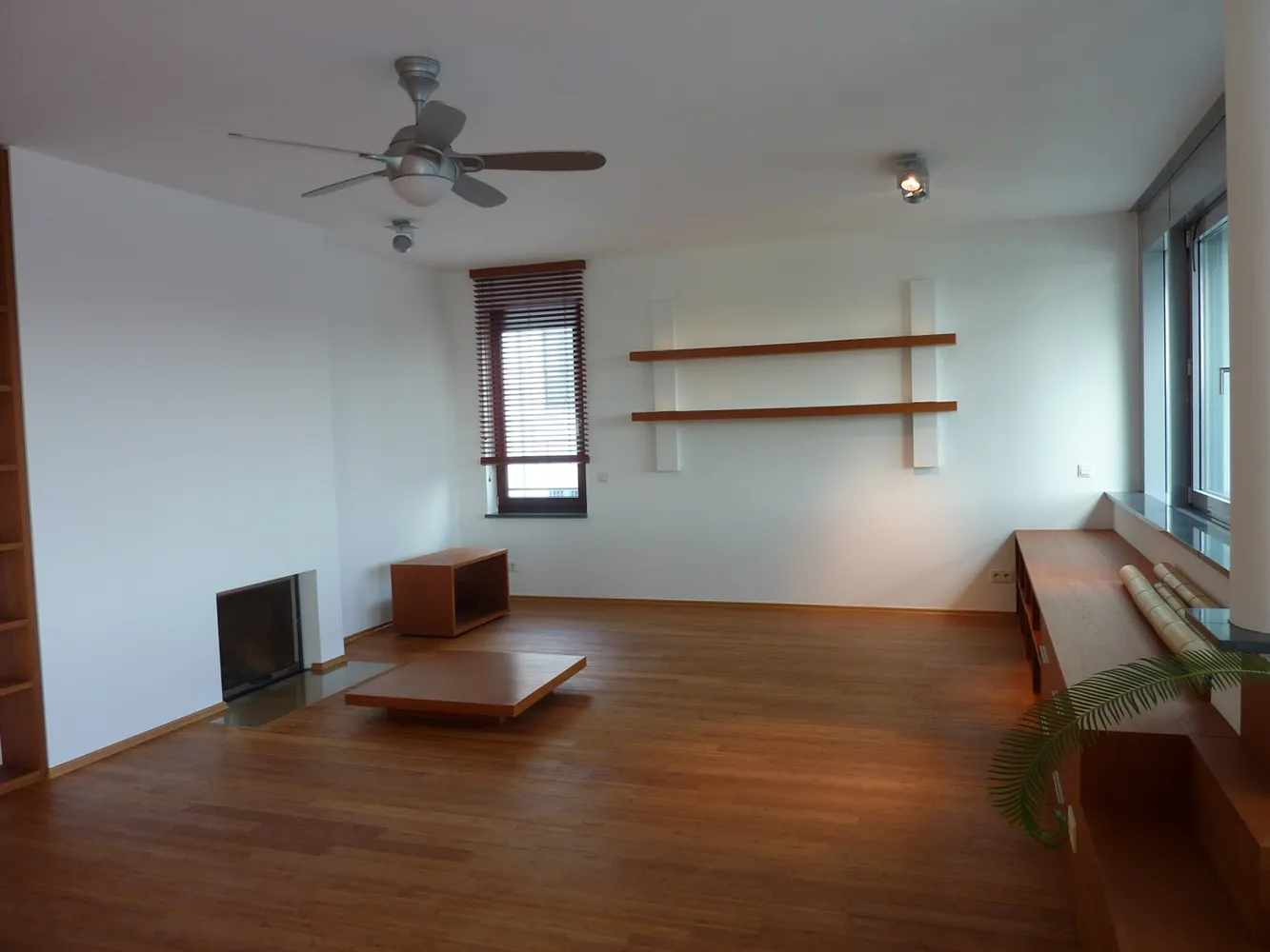 2 Zimmer Wohnung mit 79 m² in Frankfurt am Main – Bild 2