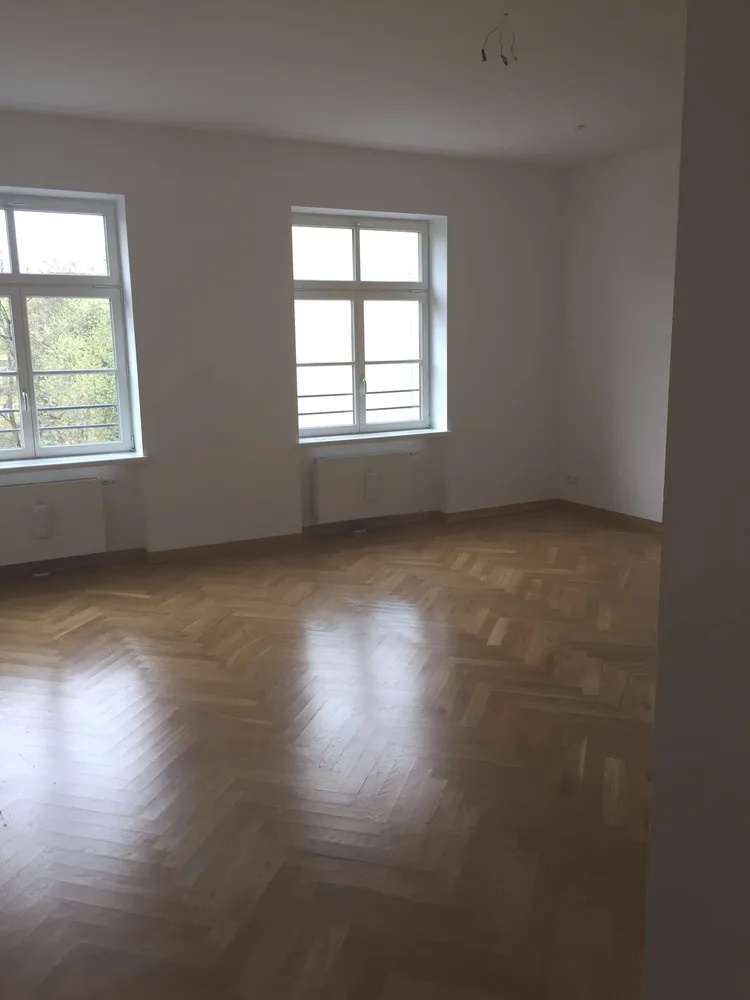 2 Zimmer Wohnung mit 90 m² in München – Bild 6