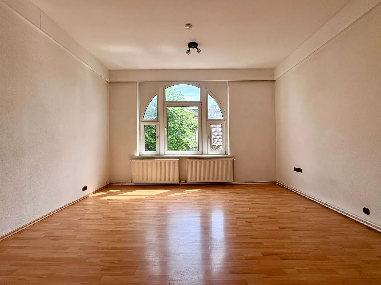 3 Zimmer Wohnung mit 110 m² in Hameln – Bild 7