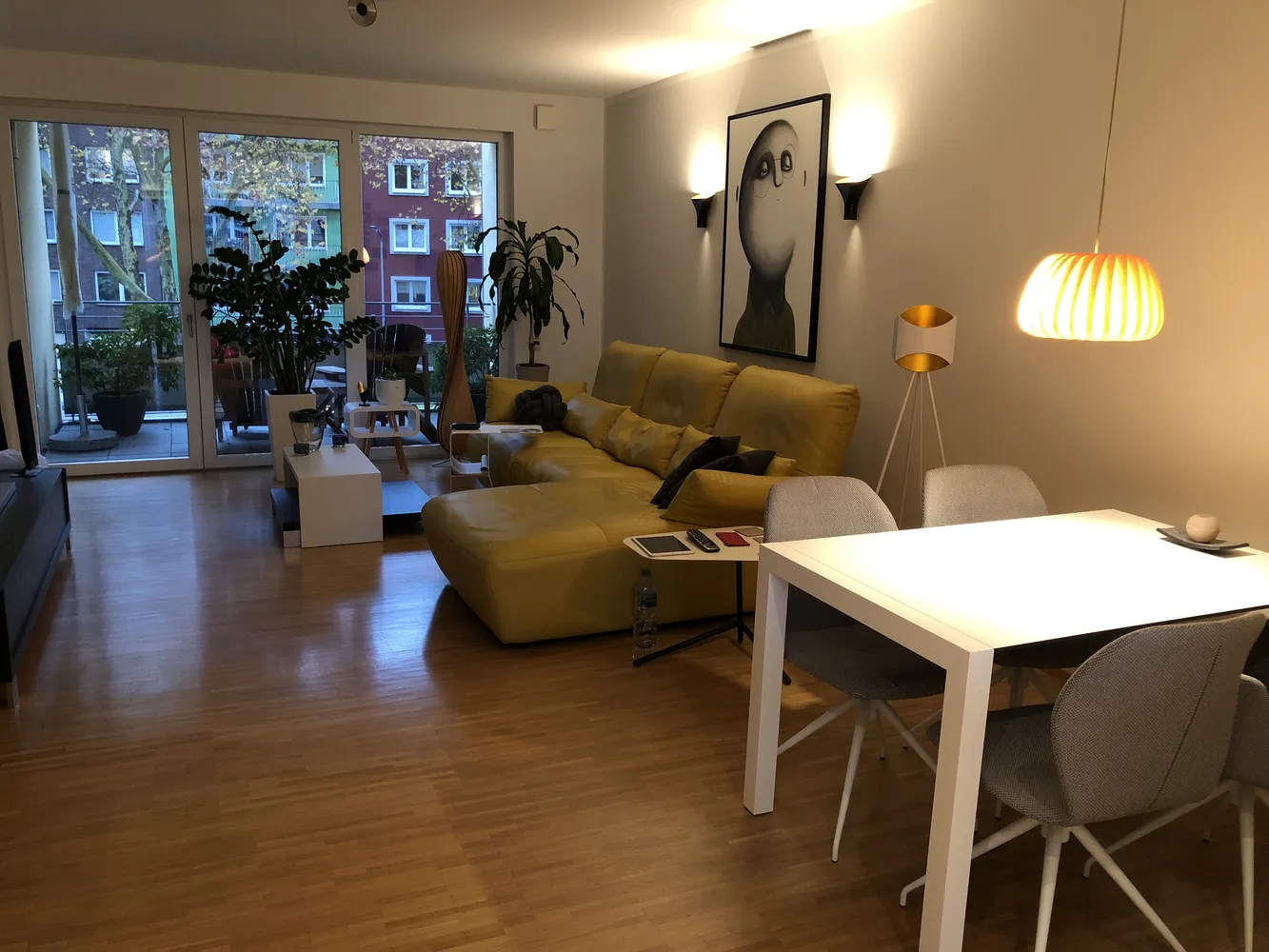 3 Zimmer Wohnung mit 91 m² in Düsseldorf – Bild 2