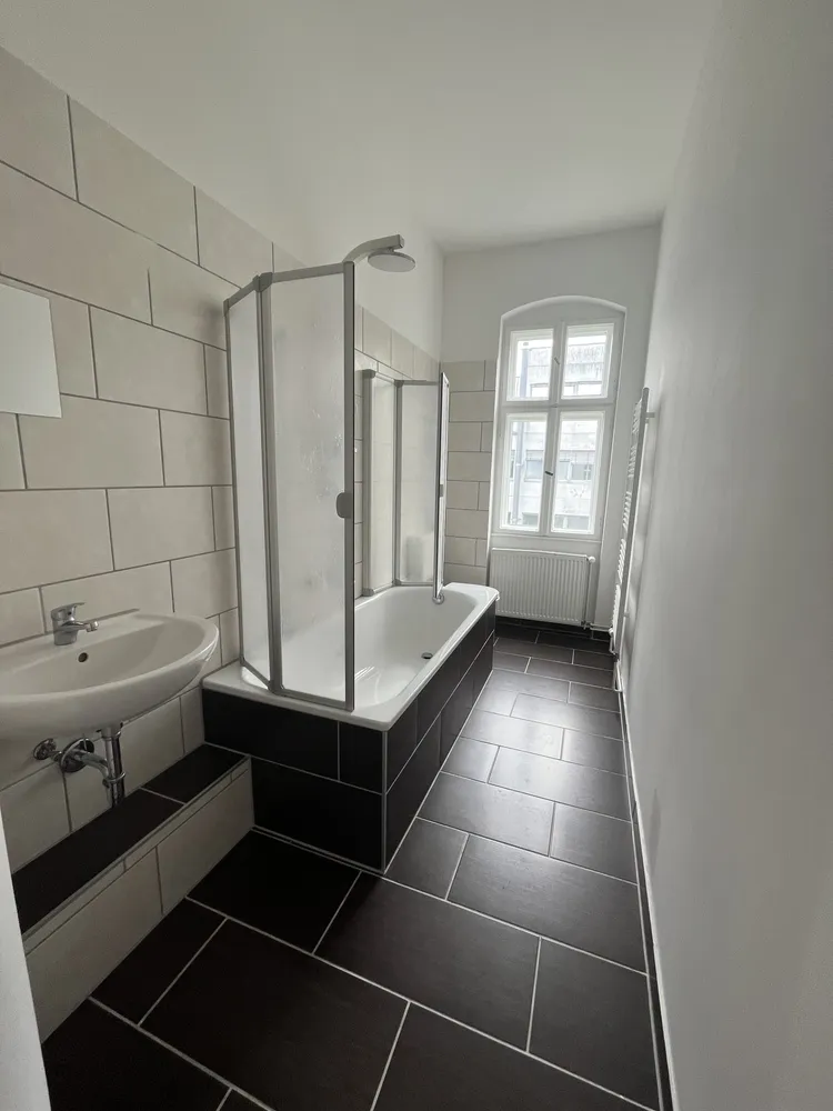 2 Zimmer Wohnung mit 54 m² in Berlin – Bild 7