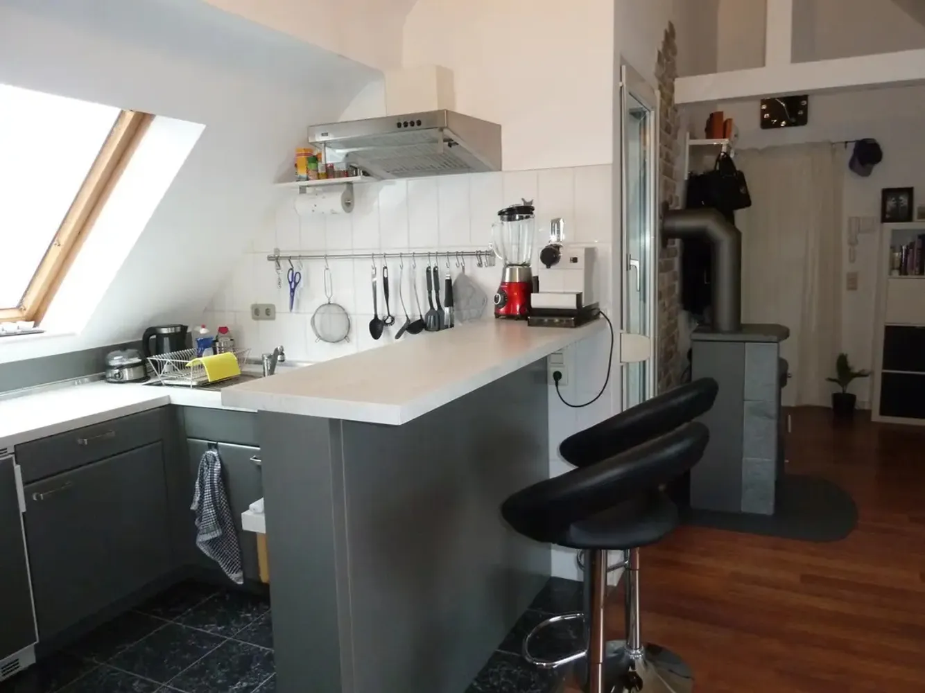 2 Zimmer Wohnung mit 55 m² in Stuttgart – Bild 2