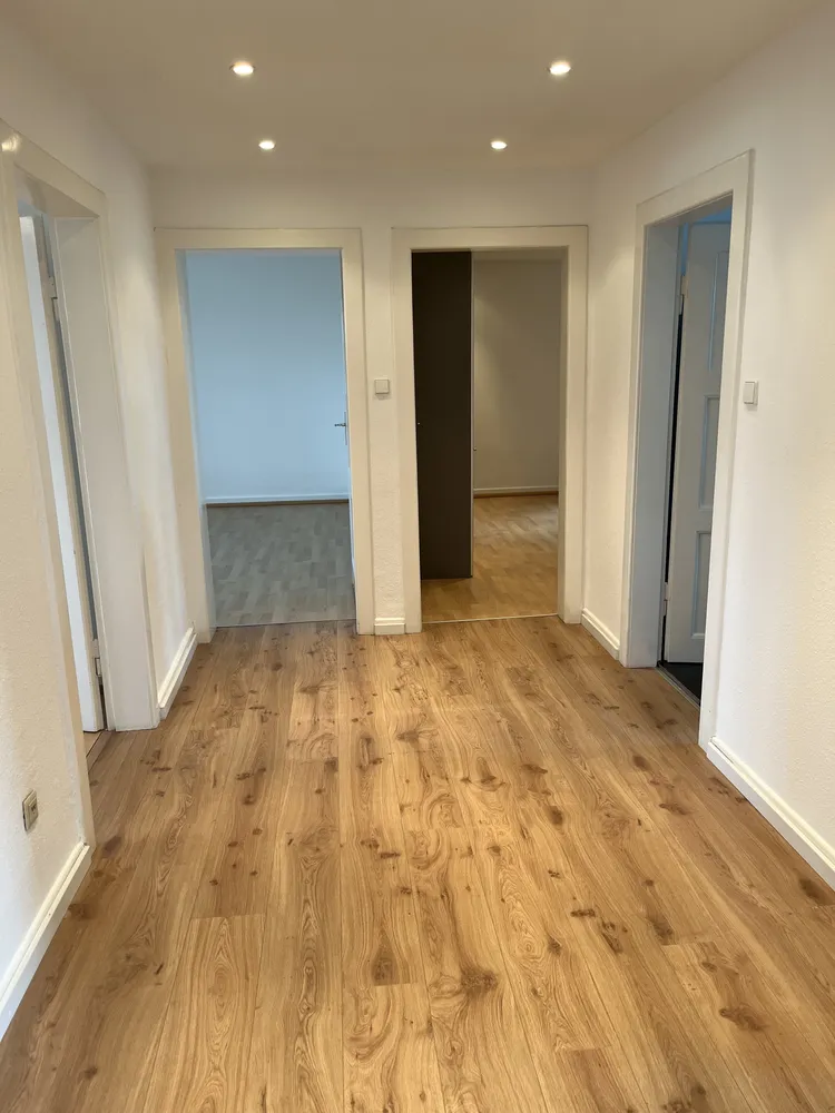 5 Zimmer Wohnung mit 116 m² in Langenhagen – Bild 1